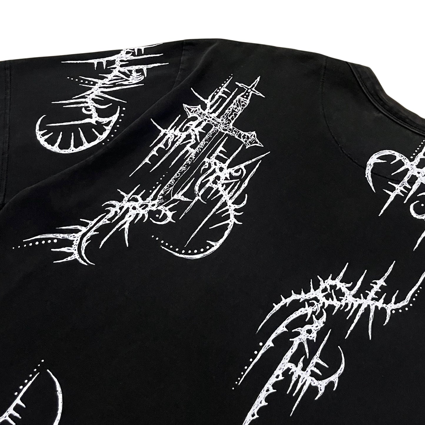 Black Sigil Tee (L)